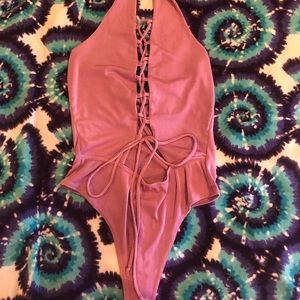 Pretty pink BooHoo bodysuit !